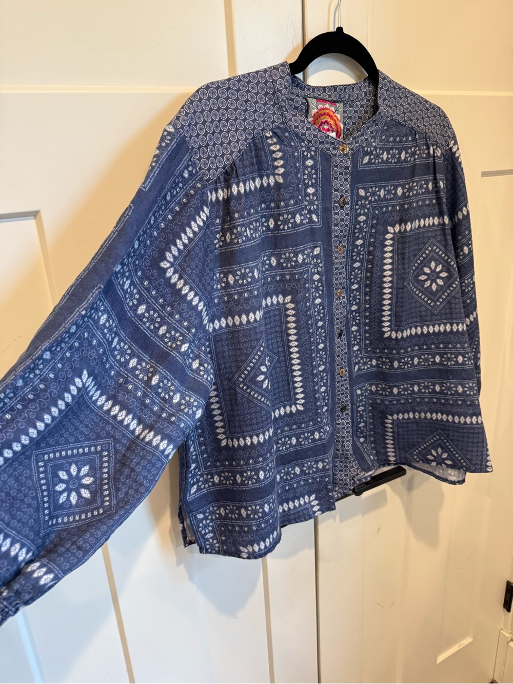Johnny Was "Patched Ikat" linen blouse features a denim blue patchwork print,S. - Picture 5 of 9